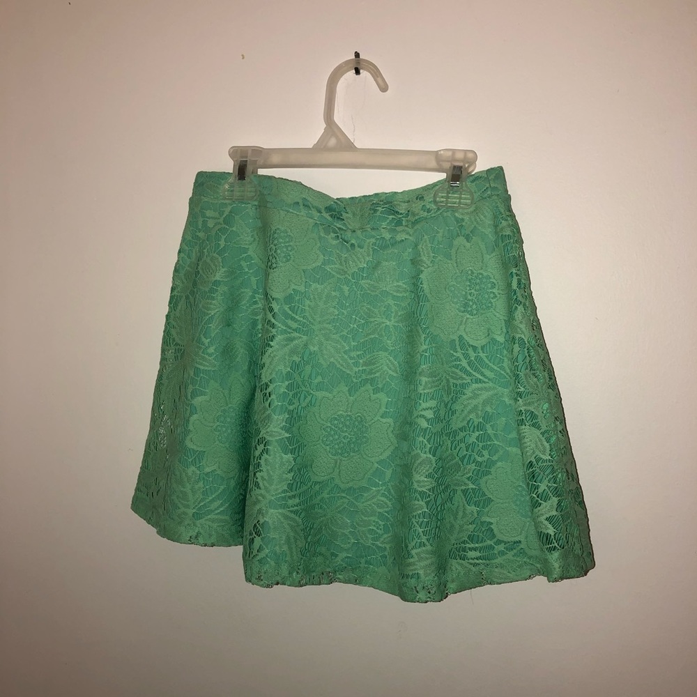 Mint green lace skater skirt Aéropostale